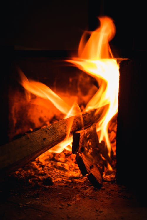 有关地狱, 暖和的, 柴火的免费素材图片