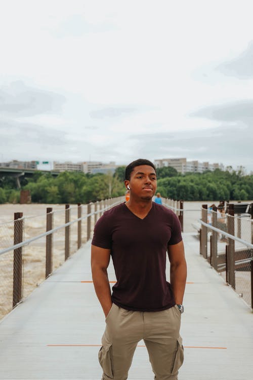 有关3C用品, 人, 休闲的免费素材图片