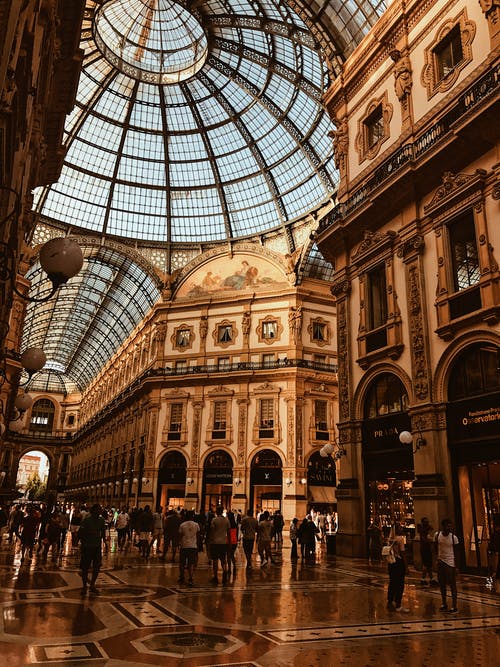 有关galleria vittorio emanuele ii, 人, 低角度的免费素材图片