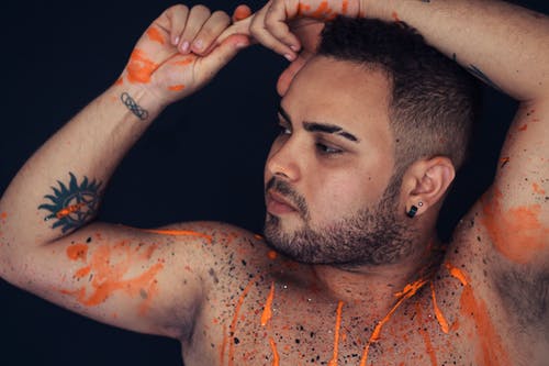 有关个性, 举起手臂, 亚文化的免费素材图片