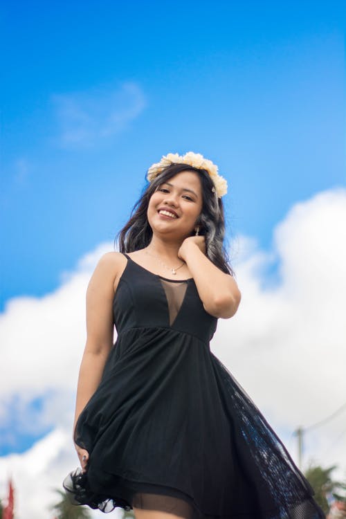 有关低角度拍摄, 垂直拍摄, 天空的免费素材图片