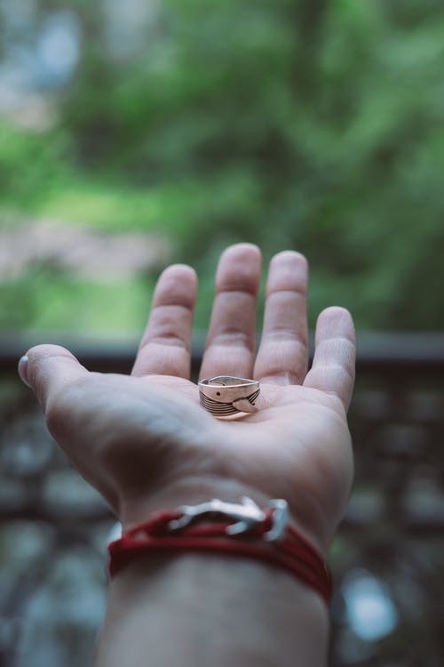 有关专注, 手指, 打电话的免费素材图片