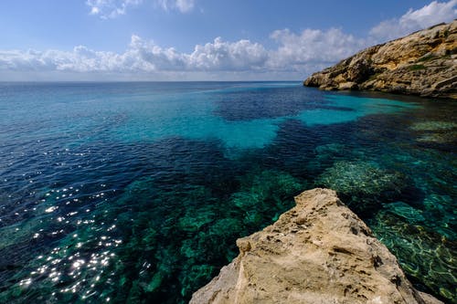有关地平線, 夏天, 岩層的免费素材图片
