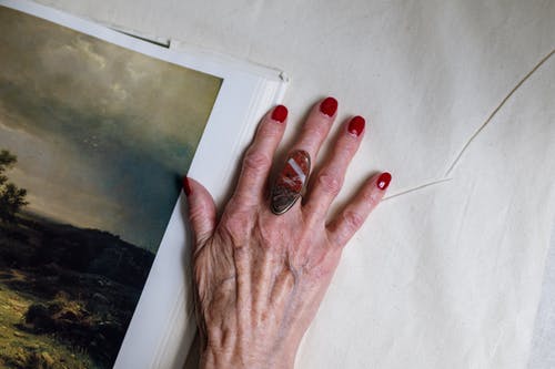 有关修手指甲, 匿名, 奶奶的免费素材图片