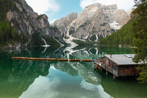 有关pragser wildsee, 反射, 山的免费素材图片