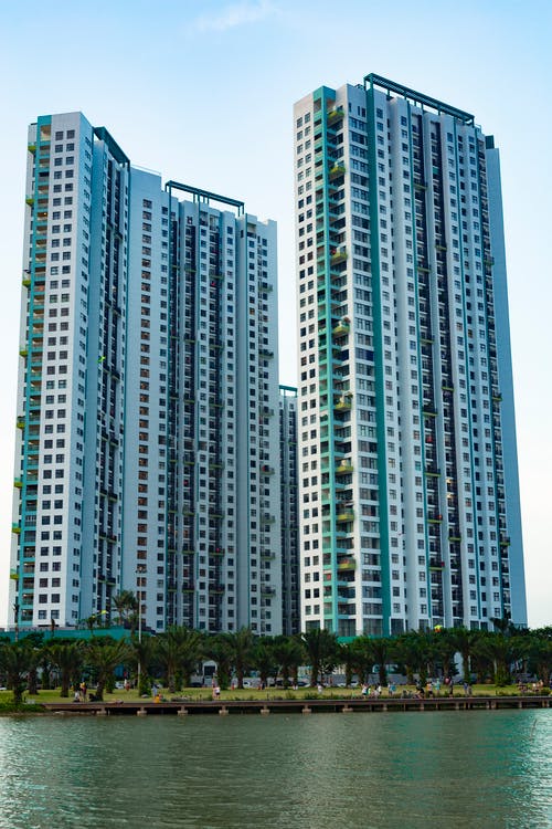 有关不动产, 中央, 低角度的免费素材图片