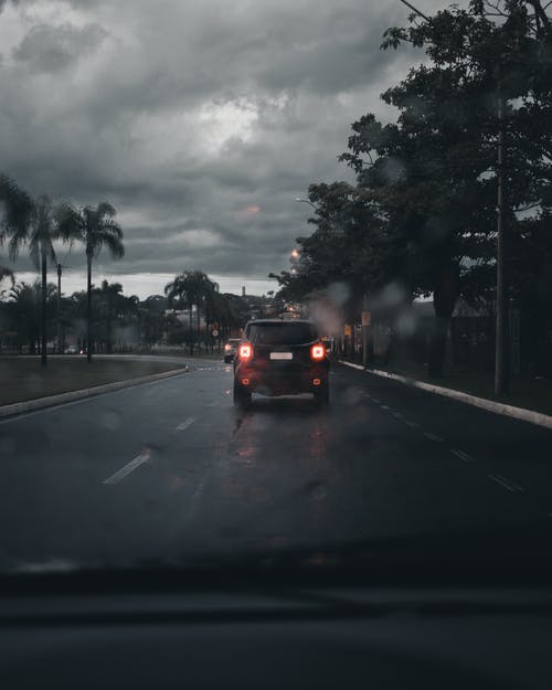 有关交通系统, 城市, 多雨的的免费素材图片