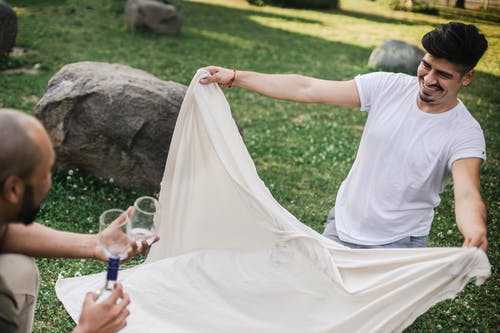 有关一对, 人, 公园的免费素材图片