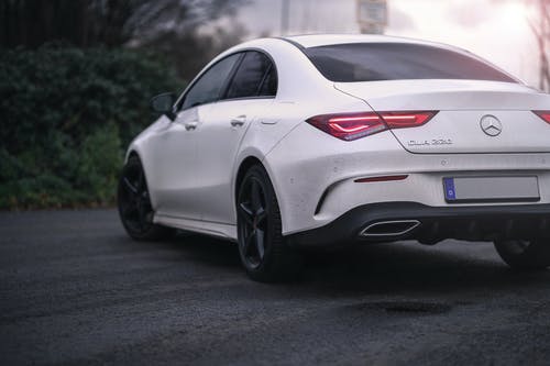 有关四门轿车, 旅行, 权力的免费素材图片