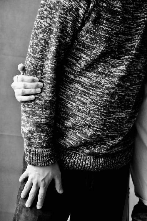 有关垂直拍摄, 手, 握住的免费素材图片