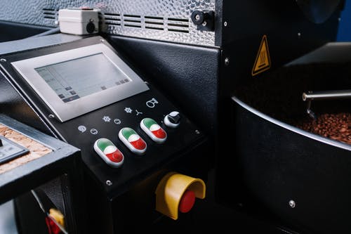 黑色和灰色数字设备 · 免费素材图片