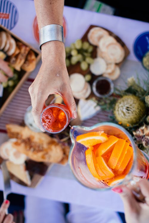 有关一起, 上菜, 不露面的免费素材图片