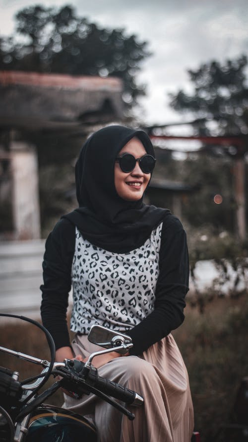 有关动物印花, 坐, 垂直拍摄的免费素材图片