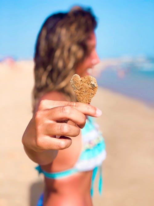 有关垂直拍摄, 女人, 岩石的免费素材图片