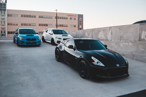 有关三, 停, 停车场的免费素材图片