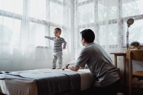 有关一起, 儿子, 室内的免费素材图片