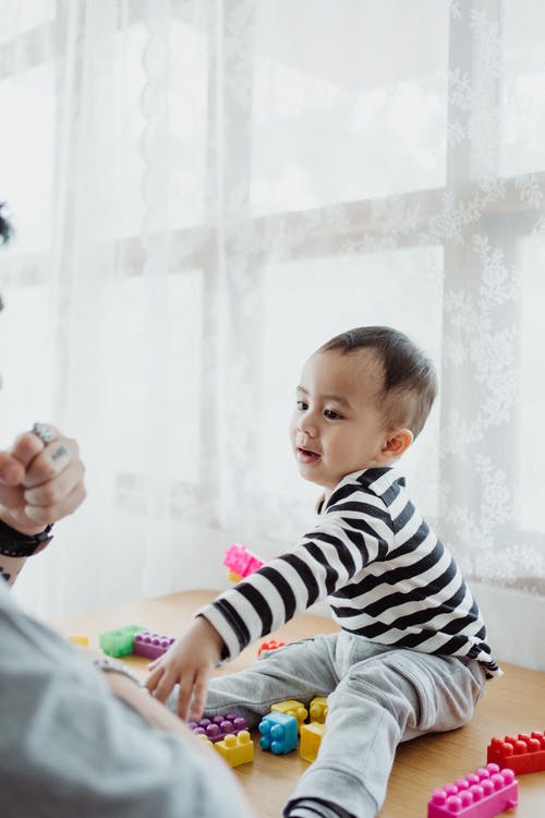 有关垂直拍摄, 年轻, 播放的免费素材图片