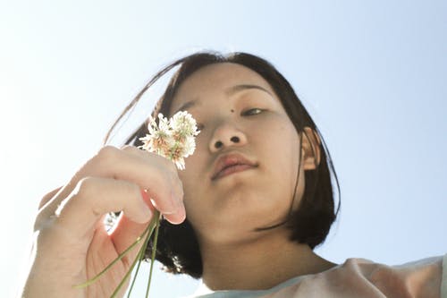 有关低角度拍摄, 可爱, 手的免费素材图片