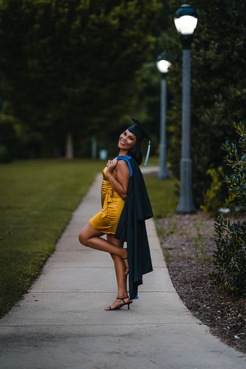 有关乐天派, 享受, 人行道的免费素材图片