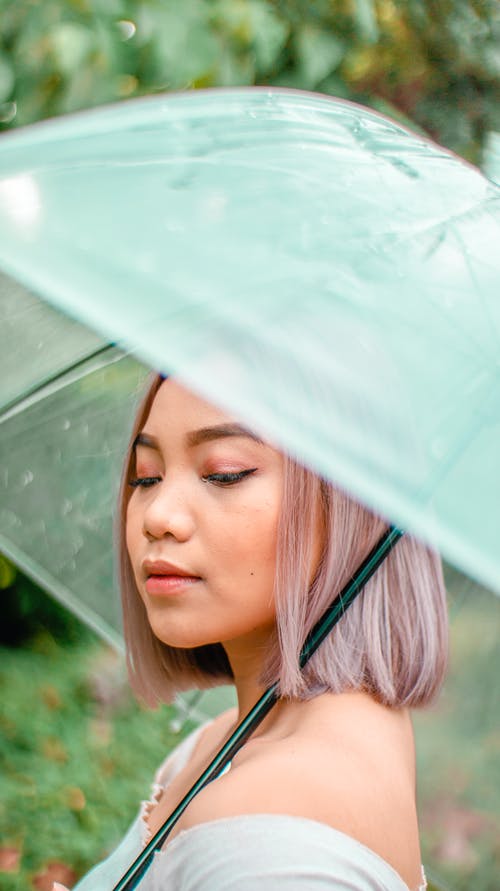 有关人, 女人, 年轻的免费素材图片