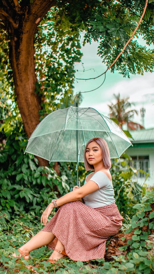 有关人, 公园, 坐的免费素材图片