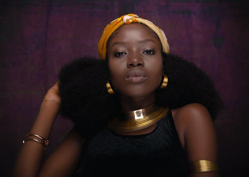 有关个性, 人脸, 从下面的免费素材图片