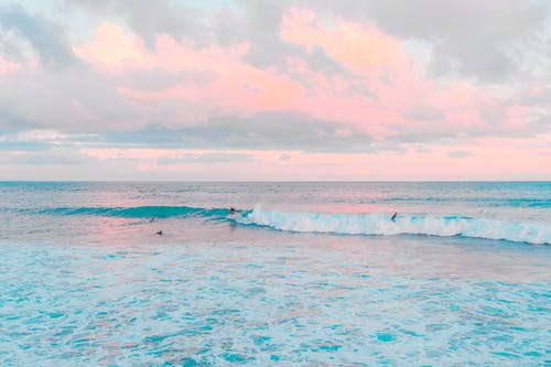 有关撞击波浪, 海滩日落, 破浪的免费素材图片