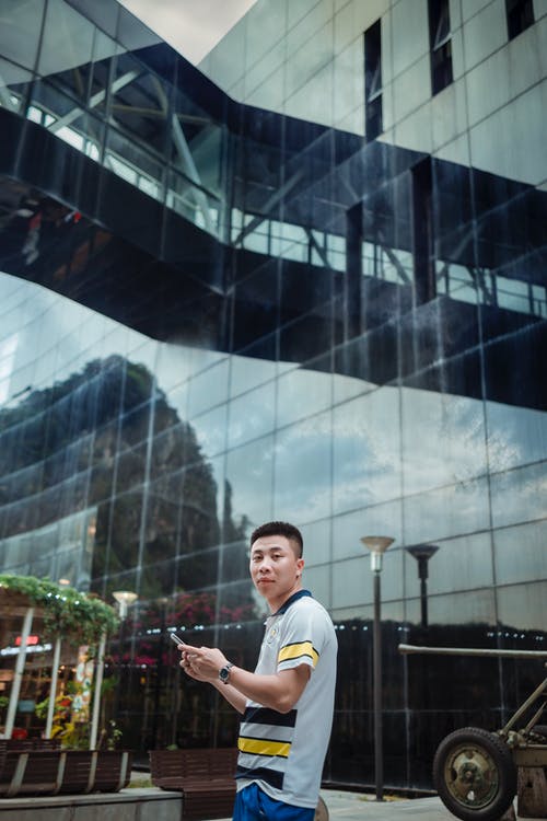 有关3C用品, 上网, 中央的免费素材图片