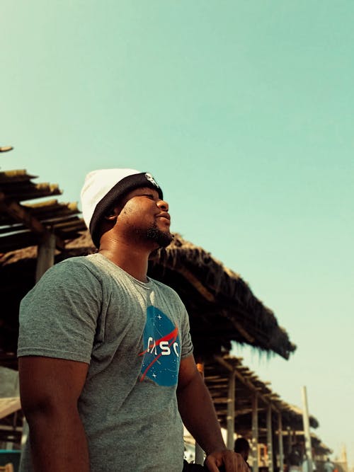 有关人, 从下面, 休息的免费素材图片