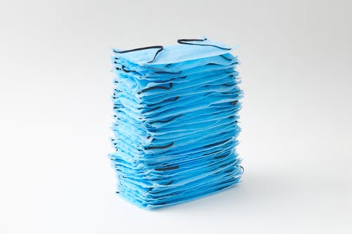 有关医用口罩, 囤货, 白底的免费素材图片