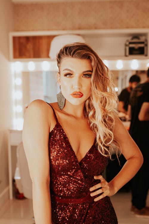 有关光鲜亮丽, 化妆, 垂直拍摄的免费素材图片