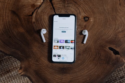 有关airpods, Flatlay, iPhone的免费素材图片