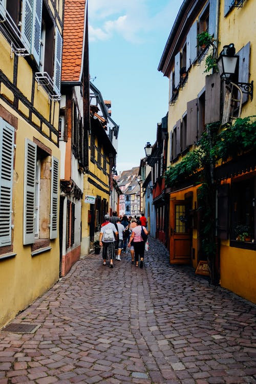 有关不动产, 人, 人群的免费素材图片