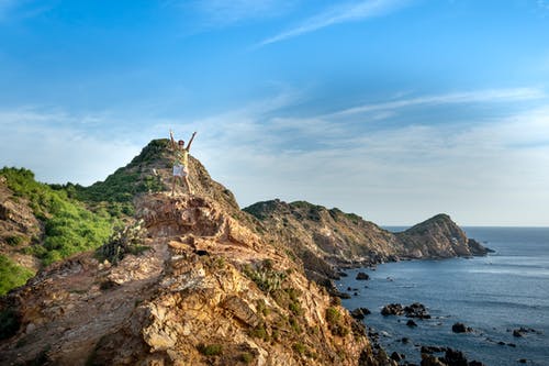 有关不露面, 举起手臂, 享受的免费素材图片