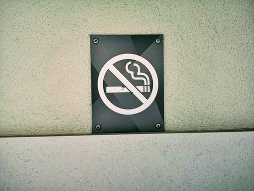 有关标志, 发出信号, 禁止抽烟的免费素材图片