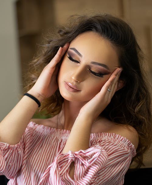 有关化妆, 垂直拍摄, 女人的免费素材图片