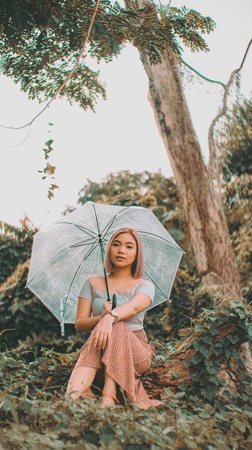 有关人, 公园, 坐的免费素材图片