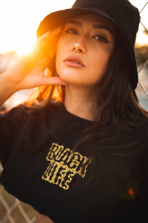 有关T恤, 个性, 休闲的免费素材图片