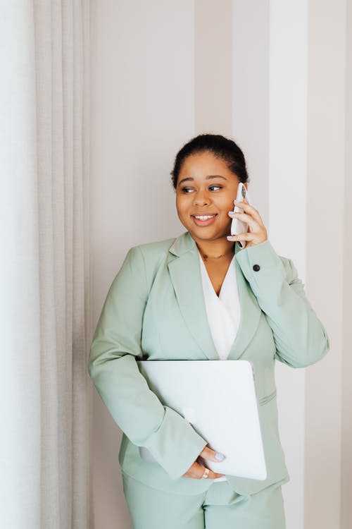 有关垂直拍摄, 女人, 女性的免费素材图片