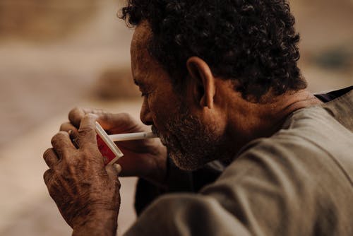 有关人, 埃及, 抽烟的免费素材图片