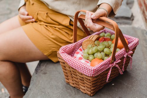 作物与水果篮孕妇 · 免费素材图片