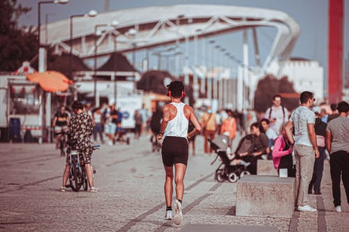 有关3C用品, 不露面, 人的免费素材图片
