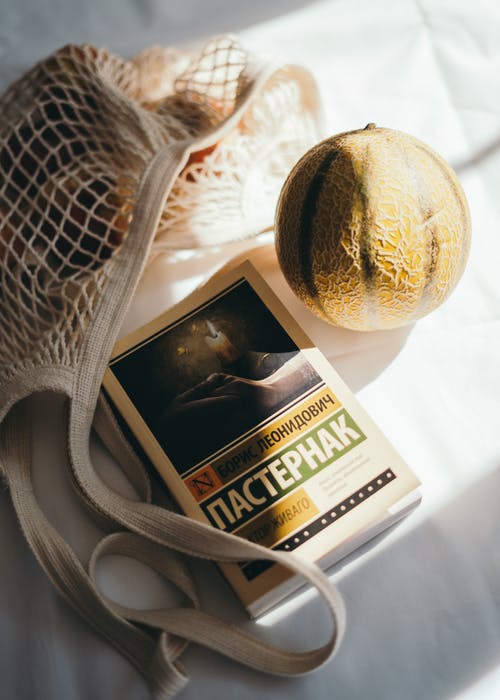 预订附近的新鲜瓜子和绳子袋 · 免费素材图片