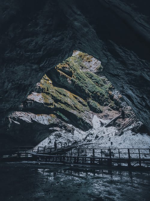 有关刚烈地, 反射, 反映的免费素材图片