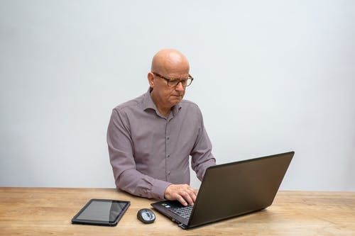 有关互联网, 人, 可携式的免费素材图片