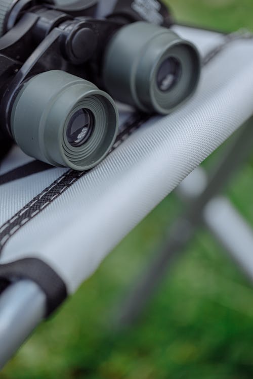 黑白相机镜头 · 免费素材图片