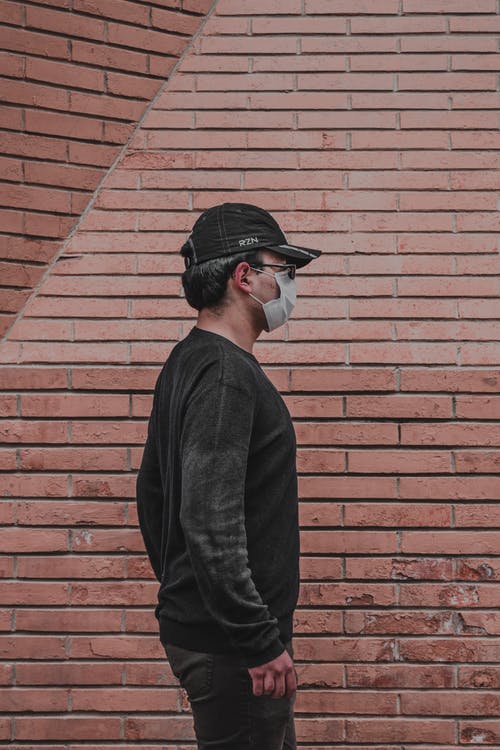 有关人, 侧面轮廓, 口罩的免费素材图片