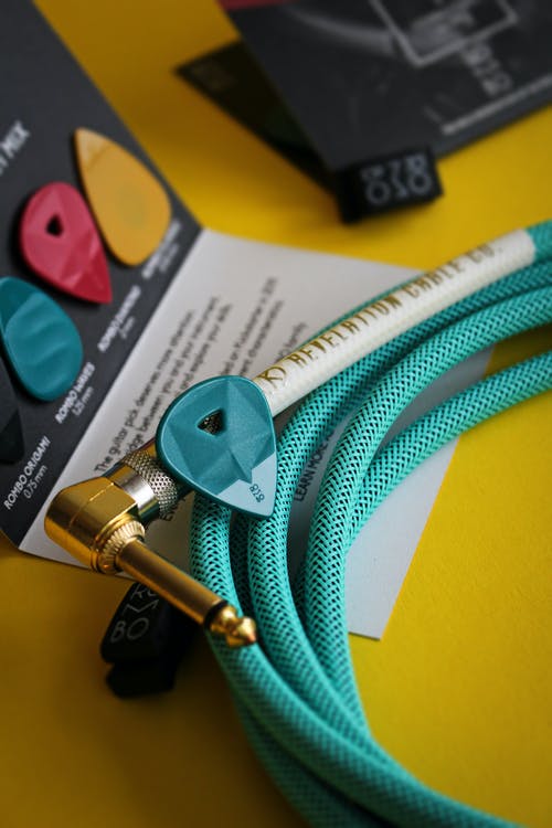 有关吉他配件, 特写, 电线的免费素材图片