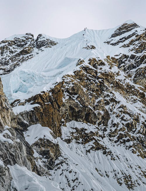 有关冬季, 垂直拍摄, 大雪覆盖的免费素材图片