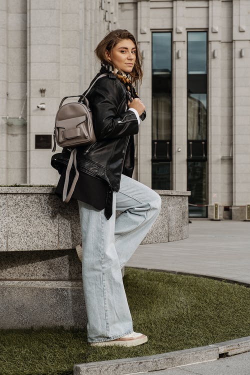 有关下落, 不情绪化, 人行道的免费素材图片